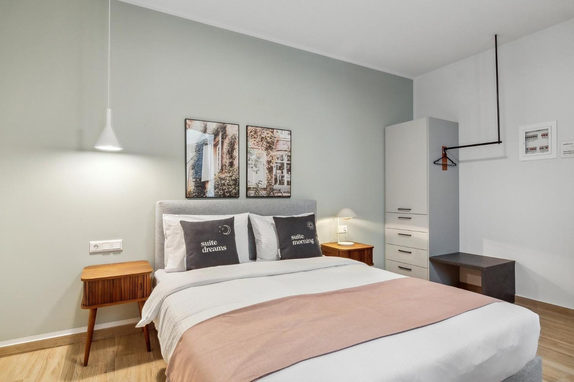 Limehome Athens Solonos City Center Buitenkant foto