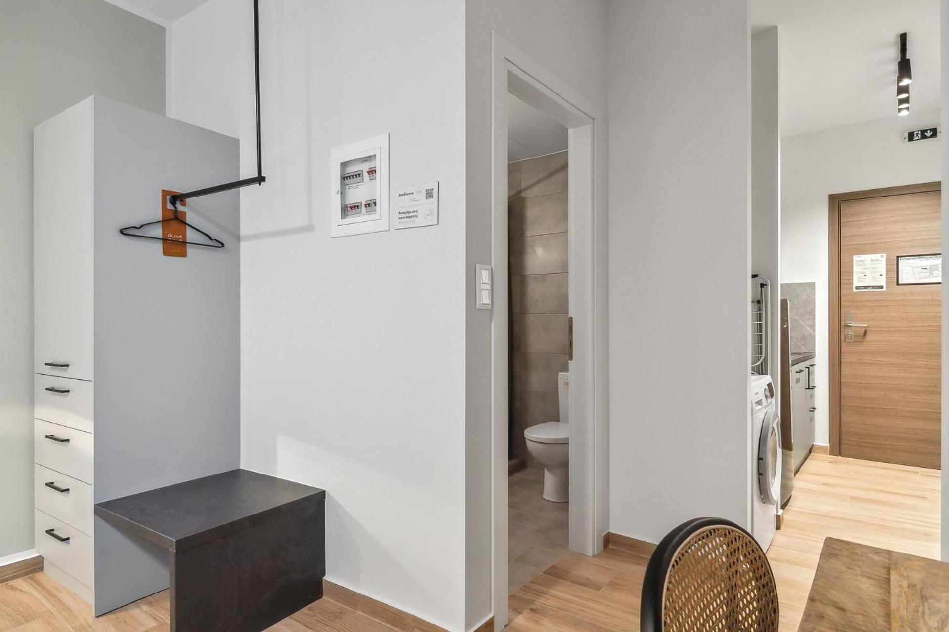 Limehome Athens Solonos City Center Kamer foto