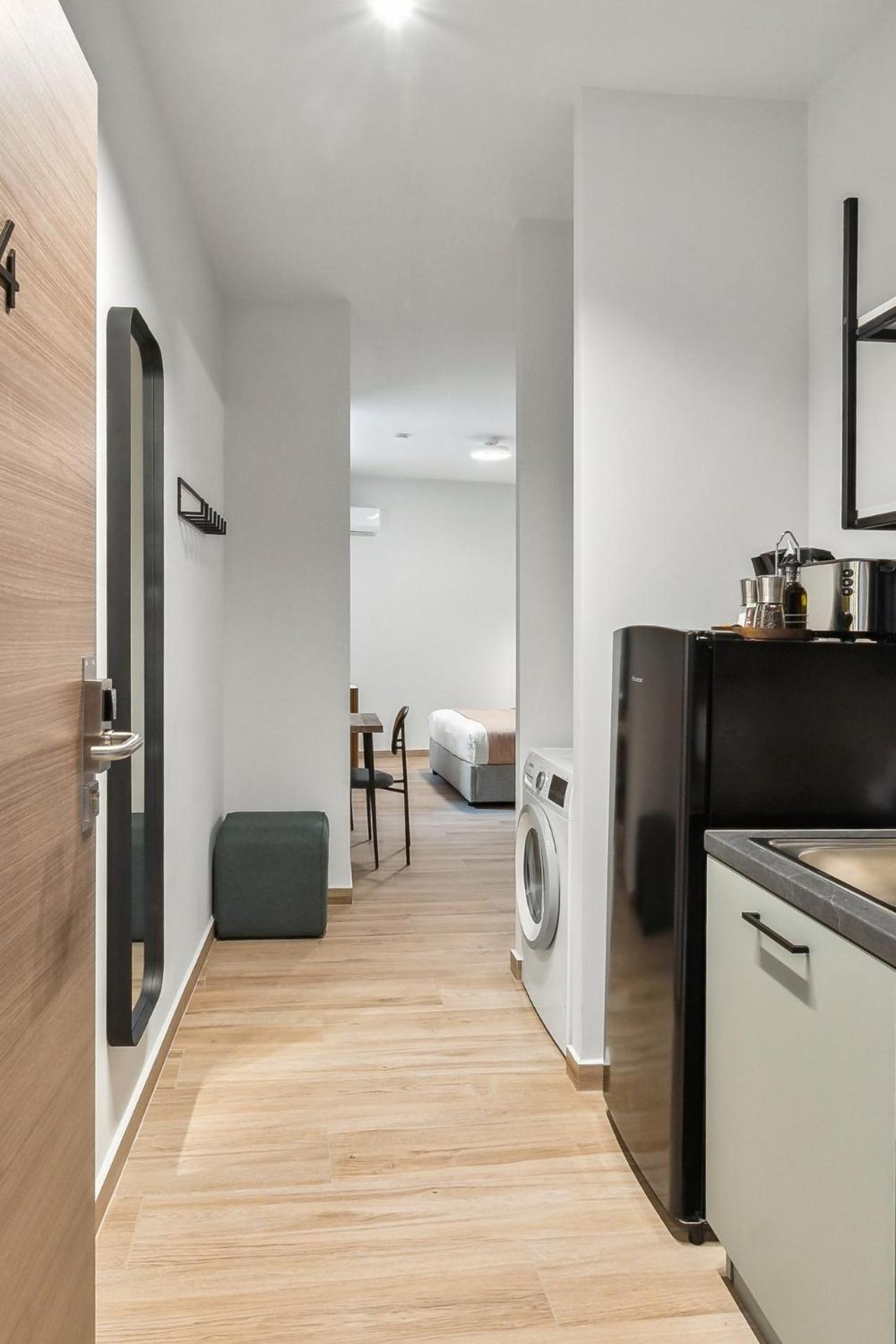 Limehome Athens Solonos City Center Kamer foto